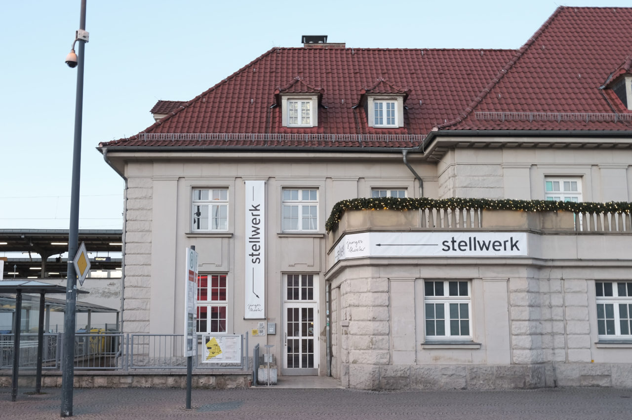 Außenaufnahme Spielstätte Bahnhof